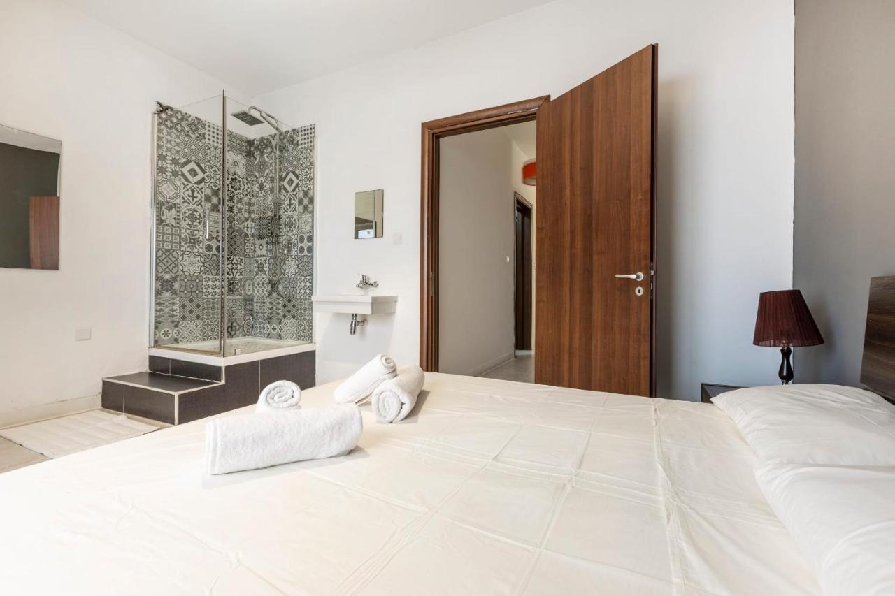 Sliema Love-Hosted By Sweetstay Ngoại thất bức ảnh